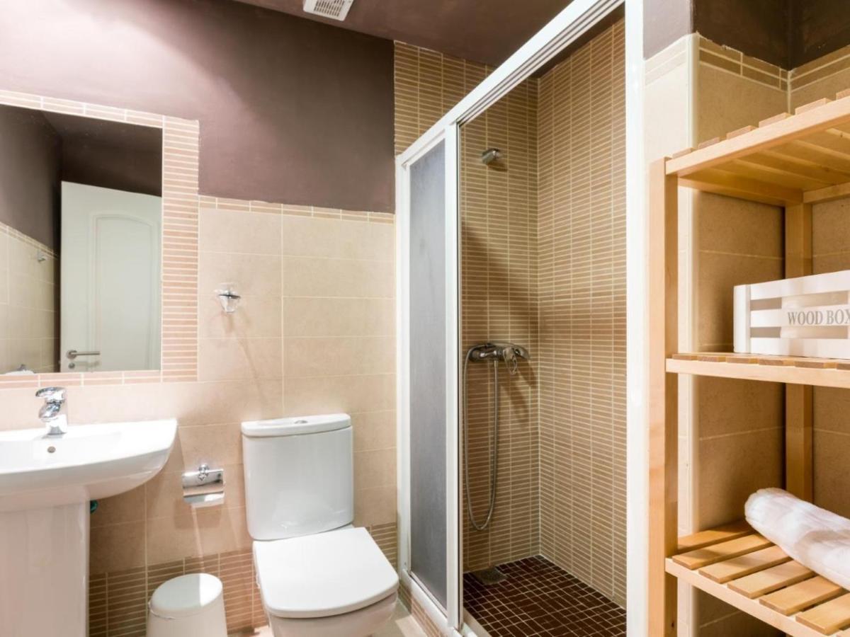 Holi-Rent Santa Marina Appartement Sevilla Buitenkant foto