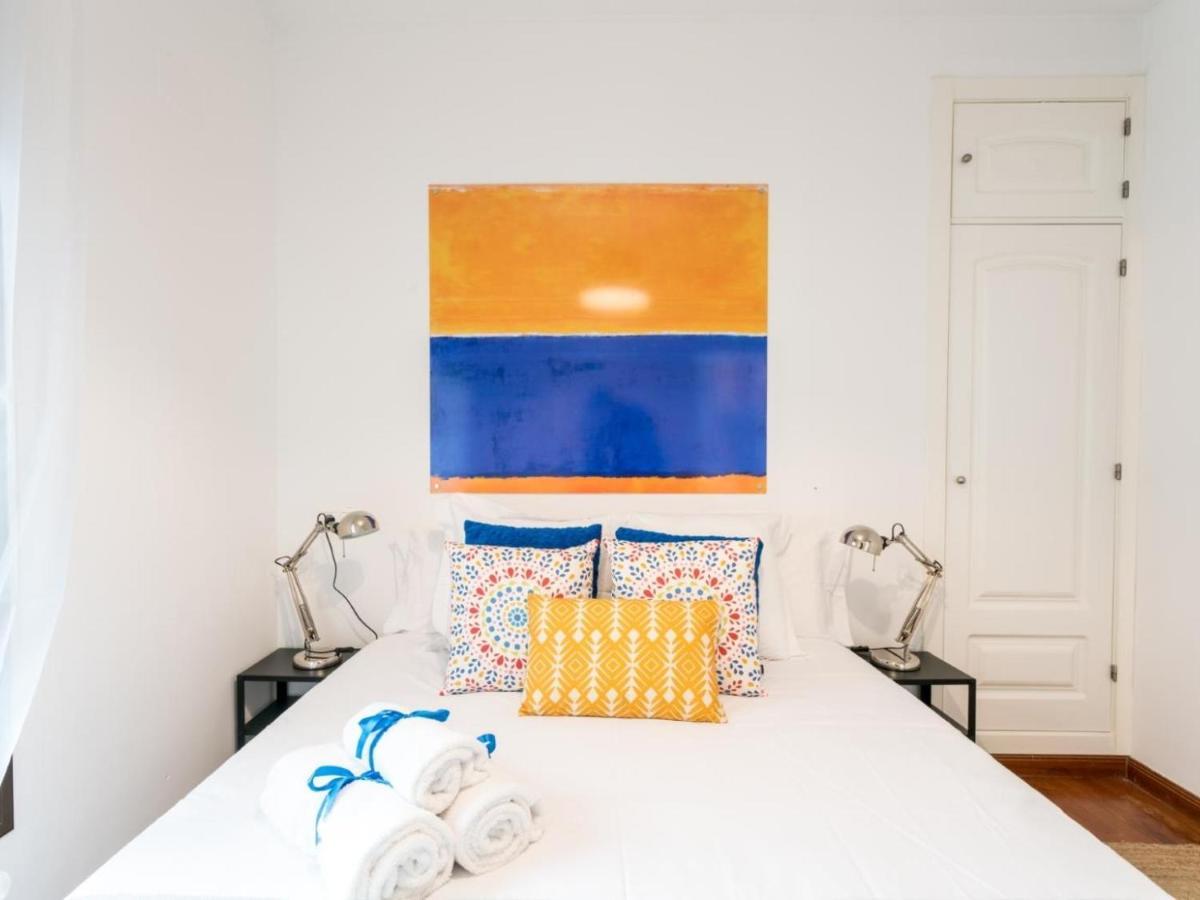 Holi-Rent Santa Marina Appartement Sevilla Buitenkant foto